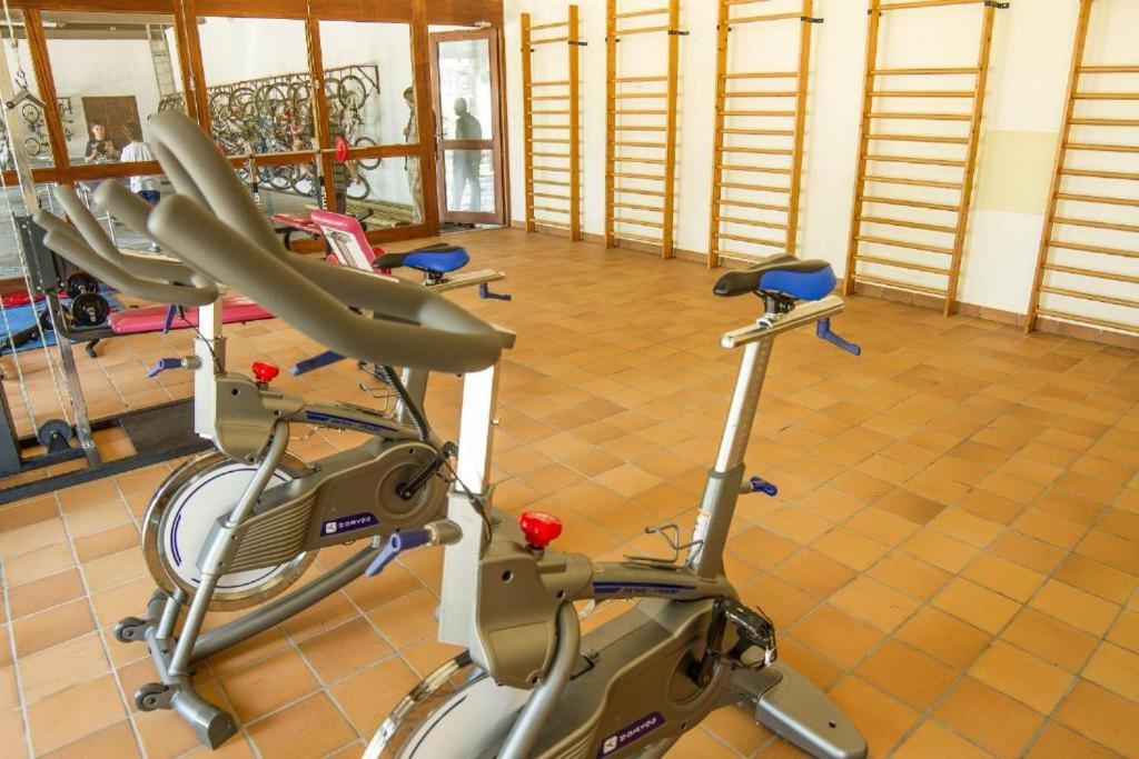 Cerdanya En Familia Montana Park Apartman Enveitg Kültér fotó