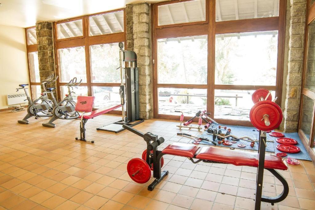 Cerdanya En Familia Montana Park Apartman Enveitg Kültér fotó