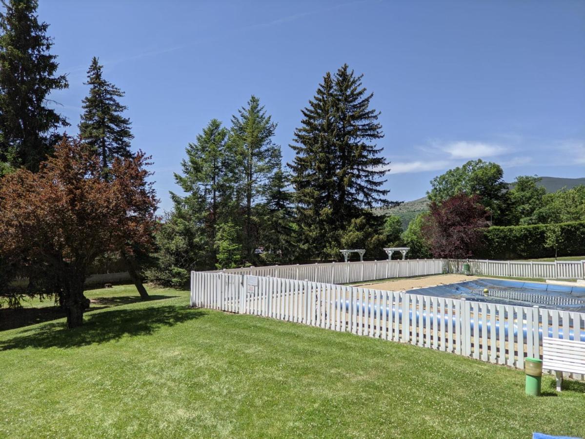 Cerdanya En Familia Montana Park Apartman Enveitg Kültér fotó